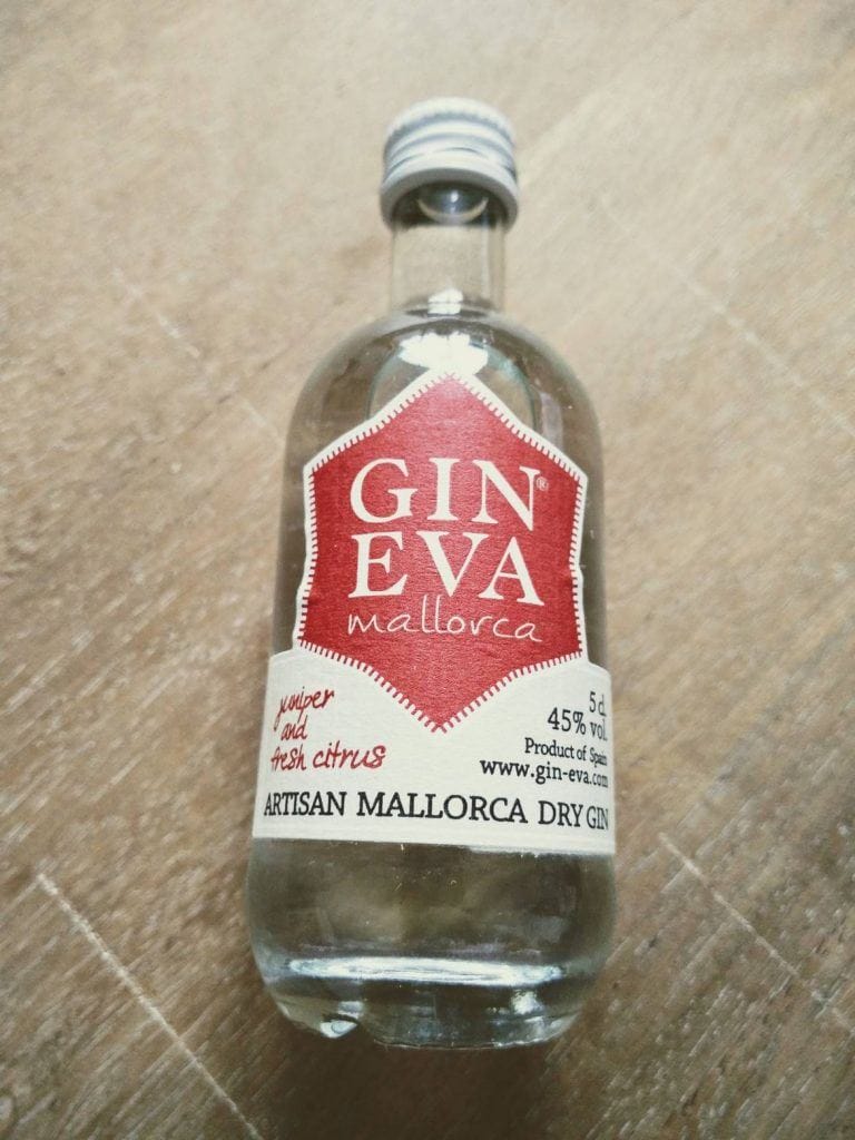 Gin Eva Flasche