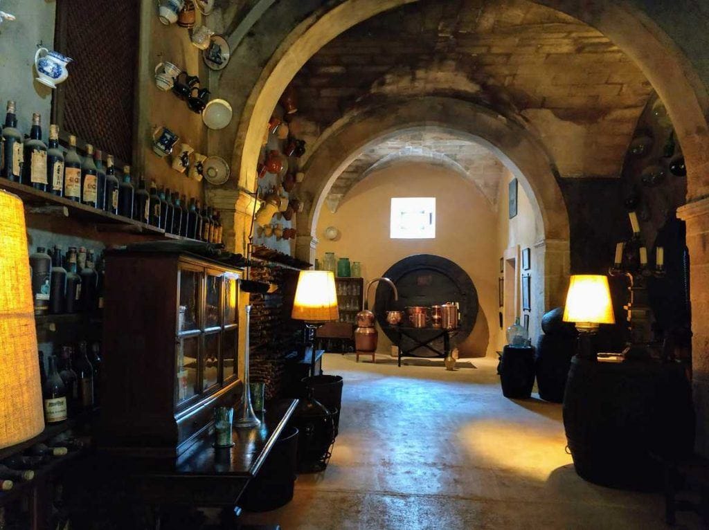 Weinkeller im Els Calderers de Sant Joan auf Mallorca