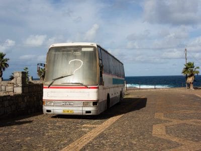 Reisebus in Ponta do Sol auf Santo Antao Kapverden