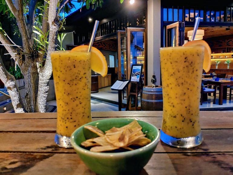 Cocktails im Outrigger Resort auf Koh Samui Thailand